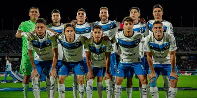 Jugadores previo a partido. Foto: Rayados