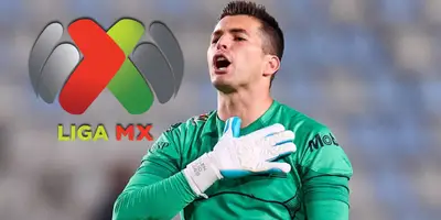 Julio González junto al logo de la Liga MX / FOTO MARCA