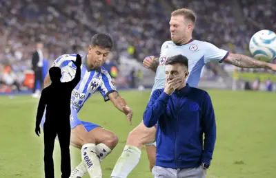 Juradores diputando balón, Martín Anselmi y silueta de jugador/ Foto 90min.