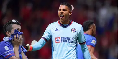 Kevin Mier en partido con Cruz Azul. Foto: Transfermarkt