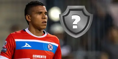 Kevin Mier junto a escudo incógnito / FOTO TRANSFERMARKT