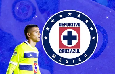 Kevin Mier y logo del Club Deportivo Cruz Azul/Foto Cruz Azul.
