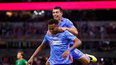 La Máquina se impuso 3-1 al Puebla, en duelo correspondiente a la jornada 8 del fútbol mexicano.