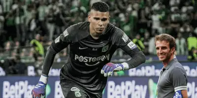 La máquina se llevó un arquerazo en serio.