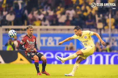 Las Águilas derrotaron 2-1 a unos aguerridos Xolos de Tijuana que vendieron cara su derrota y cayeron con la cara al sol.