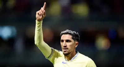 Las águilas ya están al frente en el marcador con gol de Diego Valdés