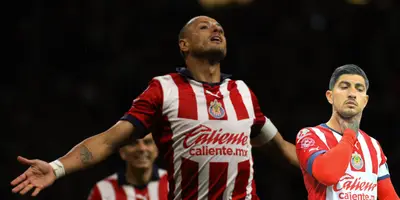Lo que hizo Guzmán tras el gol del Chicharito que revelaría problemas en Chivas