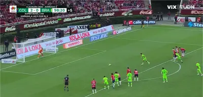 Los Bravos, con muy poquito, lograron acercarse en el marcador.