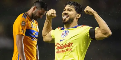 Los dos delanteros se agarraron.