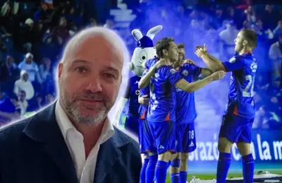 Luis García arremetió contra el.