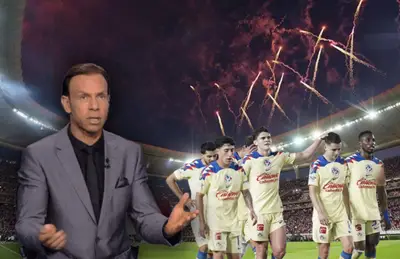 Luis Roberto Alves y jugadores del América/ Foto La Razón de México.