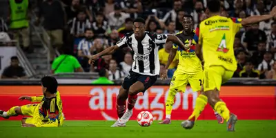 Martial en partido. Foto: Rayados
