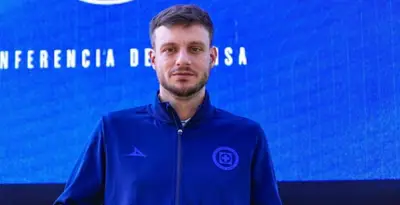 Martín Anselmi con el uniforme de Cruz Azul / LA MÁQUINA CELESTE