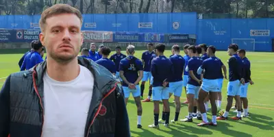 Martín Anselmi en entrenamientos de Cruz Azul / FOTO