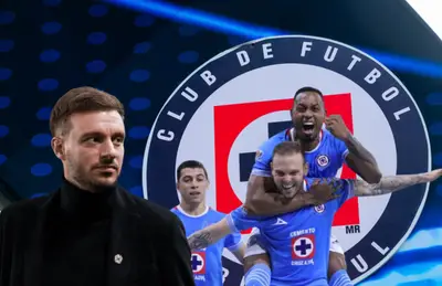 Martín Anselmi feliz y jugadores del Cruz Azul celebrando/ Foto Fútbol Total.