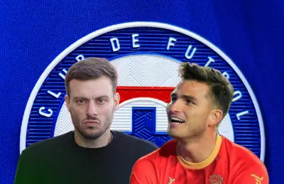 Martín Anselmi serio y Sebastián Jurado/ Foto Cruz Azul.