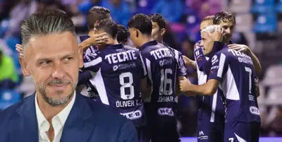 Martín Demichelis junto a jugadores de Rayados de Monterrey / FOTO GETTY IMAGES