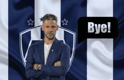 Martín Demichelis y palabra 'bye' a su lado/Foto Dime Kiu.