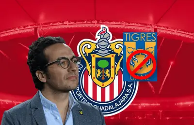 Mauricio Culebro, escudo de Chivas y Tigres con círculo rojo/ Foto Rayados.