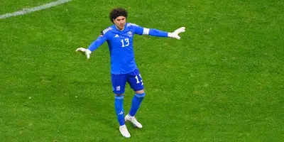 ‘Memo’ superó a Noel Valladares y Jaime Penedo en el duelo ante Jamaica