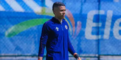 Mier en entrenamiento. Foto: Cruz Azul