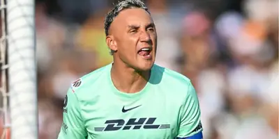 Navas en partido. Foto: TV Azteca