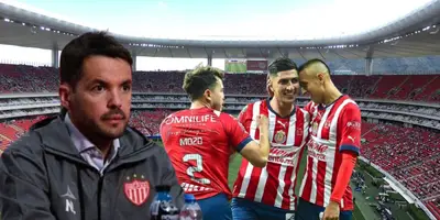 Nicolás Larcamón junto a futbolistas de Chivas / FOTO RÉCORD
