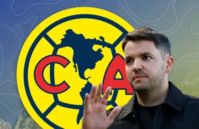 Nicolás Larcamón y escudo del América/Foto Capitanes.