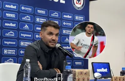 Nicolás Larcamón y Luka Jovic/ Foto Gerardo González.