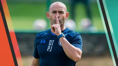 Paco Jémez dejó al cruz Azul en el 2017, ahora una selección mundialista estaría buscando al entrenador.