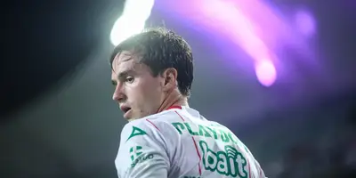 Palavecino en partido. Foto: Mexsport