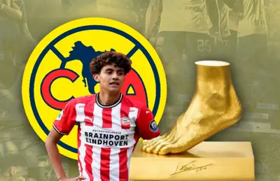 Pie de oro y Richard Ledezma a un lado de el/Foto América y Ya.