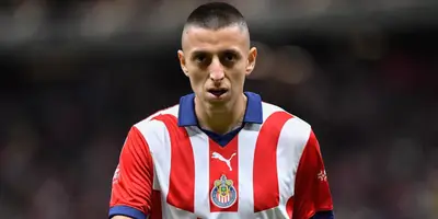 Piojo en partido. Foto: Marca