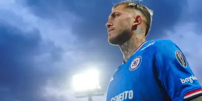 Piovi en partido. Foto: Récord