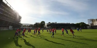 ‘Pollo’ Briseño y ‘Cone’ Brizuela realizaron sus primeros trabajos de campo con el ‘Rebaño’ para continuar su rehabilitación