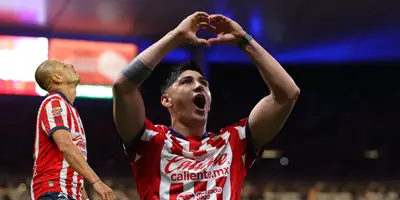 Pulido tras gol. Foto: Chivas