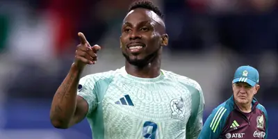 Quiñones en partido con México. Foto: ESPN