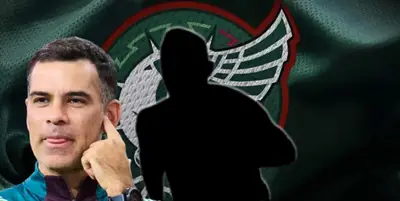 Rafa Márquez junto a figura incógnita / FOTO EL QUINTO PARTIDO