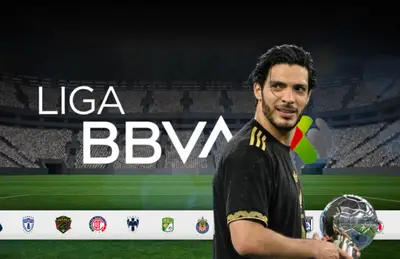 Raúl Jiménez y logo de la Liga MX/Foto Infobae.