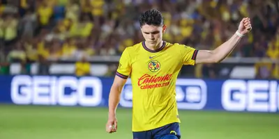 Reyes en partido. Foto: Infobae