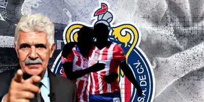Ricardo Ferretti junto a dupla incógnito de jugadores de Chivas / FOTO MARCA