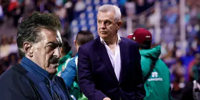 Ricardo La Volpe junto a Javier Aguirre / FOTO TUDN