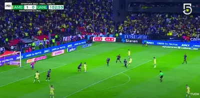 Richard Sánchez marcó un golazo desde el borde del área grande