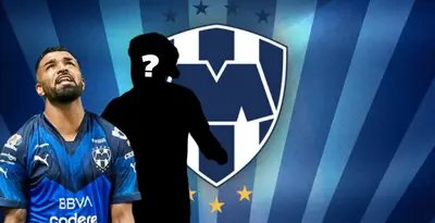 Rodrigo Aguirre junto a jugador incógnito / FOTO LA TERCERA