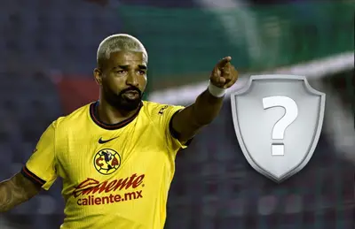 Rodrigo Aguirre y escudo sin equipo/Foto Ole.