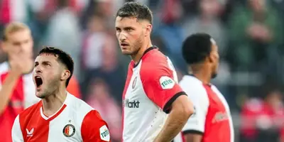 Santi en partido con Feyenoord. Foto: Récord