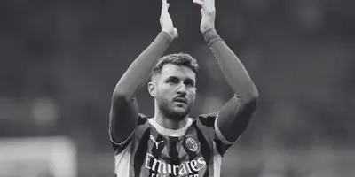 Santi en partido. Foto: Milán