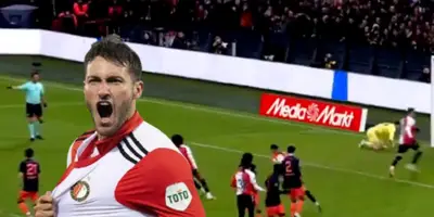 Santiago Giménez en el Feyenoord vs Utrecht / FOTO OVACIONES