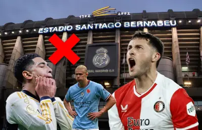 Santiago Giménez festejando y a su lado Jude Bellingham y Erling Haaland.