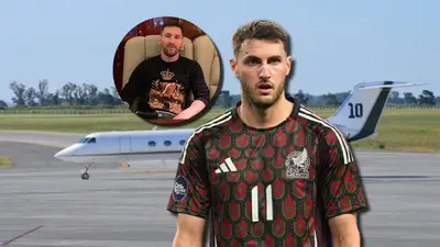 Santiago Giménez / Foto: Infobae